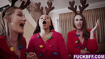 Foursome with Santa: Teen BFFs get down and dirty before Christmas